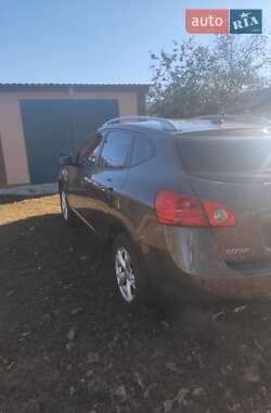 Внедорожник / Кроссовер Nissan Rogue 2008 в Березане