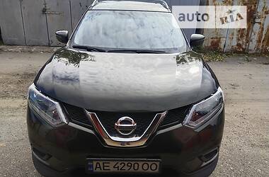 Позашляховик / Кросовер Nissan Rogue 2016 в Дніпрі