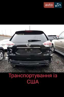 Внедорожник / Кроссовер Nissan Rogue 2016 в Киеве