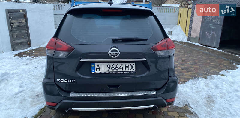 Позашляховик / Кросовер Nissan Rogue 2018 в Вишгороді