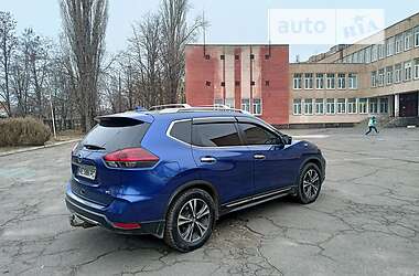 Внедорожник / Кроссовер Nissan Rogue 2018 в Кривом Роге