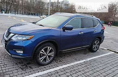Внедорожник / Кроссовер Nissan Rogue 2017 в Одессе
