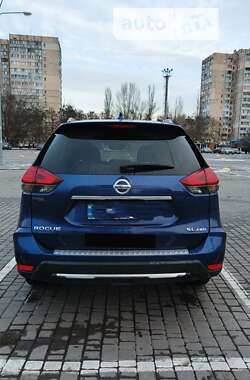 Внедорожник / Кроссовер Nissan Rogue 2017 в Одессе