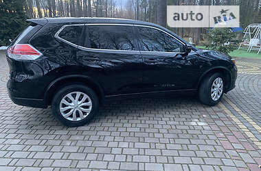 Внедорожник / Кроссовер Nissan Rogue 2015 в 