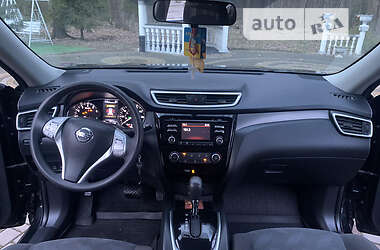 Внедорожник / Кроссовер Nissan Rogue 2015 в 