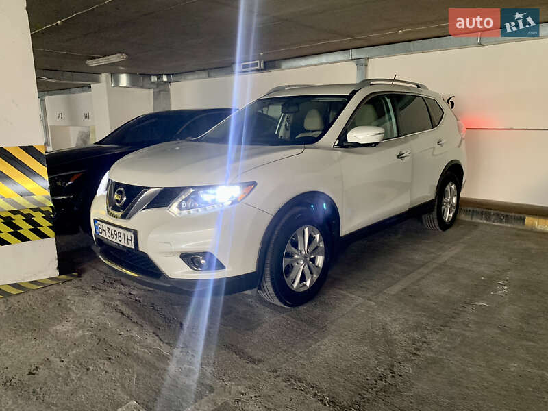 Позашляховик / Кросовер Nissan Rogue 2014 в Одесі