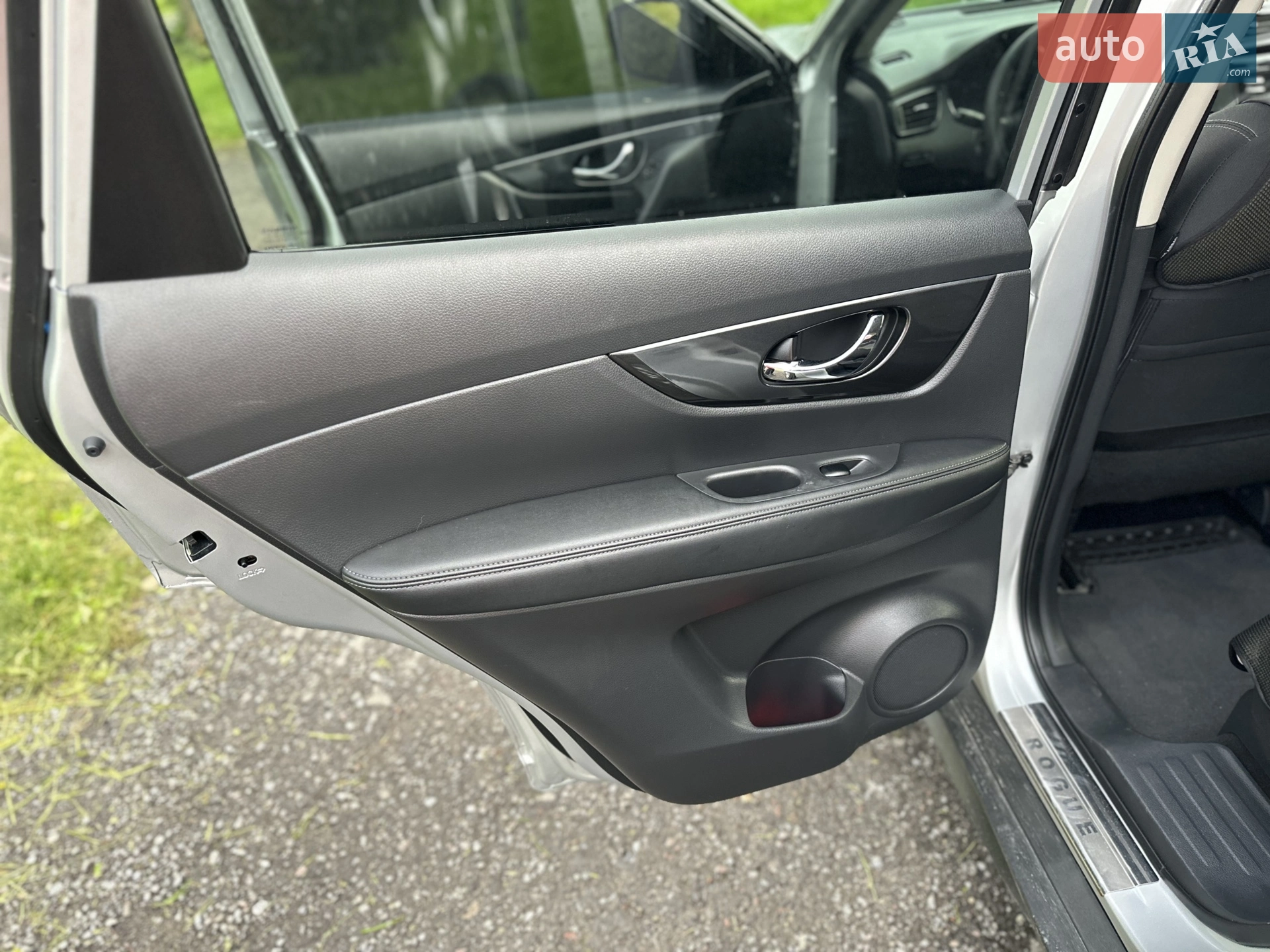 2016 Nissan Rogue - мініатюра 9