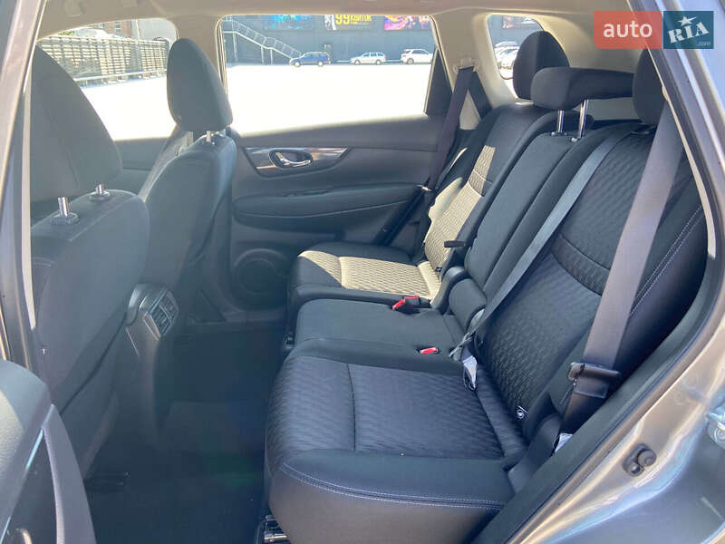 Позашляховик / Кросовер Nissan Rogue 2017 в Києві фото 7 Позашляховик / Кросовер Nissan Rogue 2017 в Києві