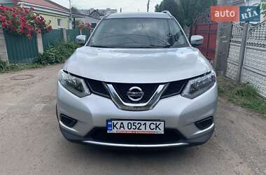 Внедорожник / Кроссовер Nissan Rogue 2015 в Житомире