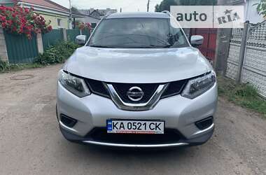 Позашляховик / Кросовер Nissan Rogue 2015 в Житомирі