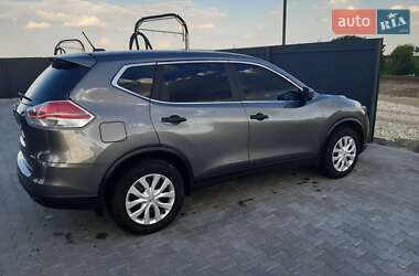 Внедорожник / Кроссовер Nissan Rogue 2015 в Тернополе