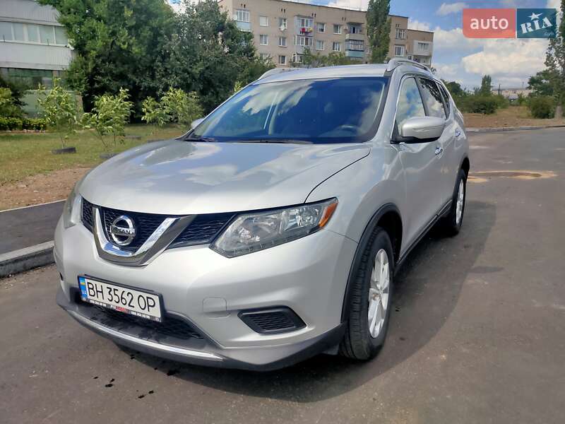 Позашляховик / Кросовер Nissan Rogue 2014 в Вознесенську