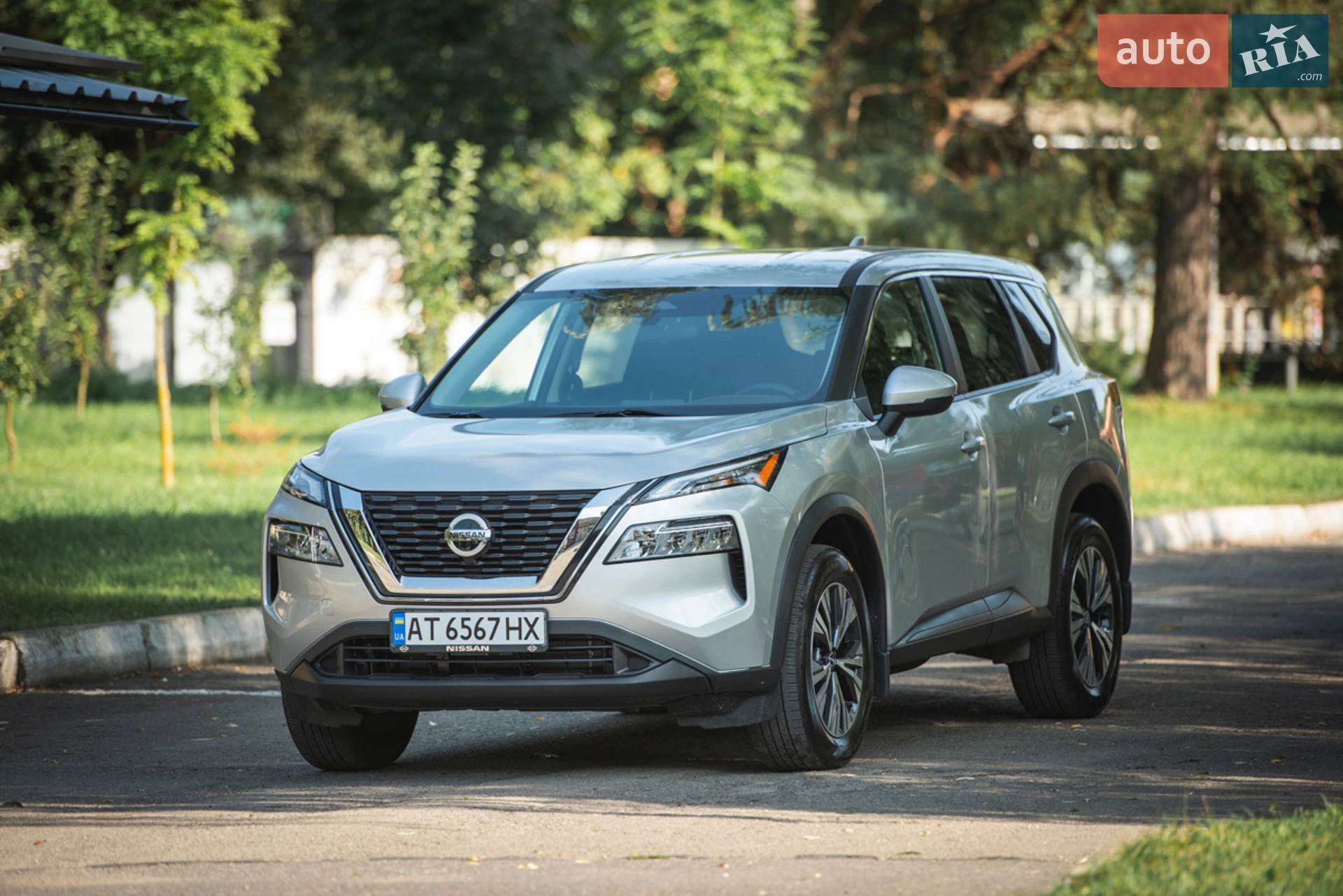 2022 Nissan Rogue - мініатюра 2