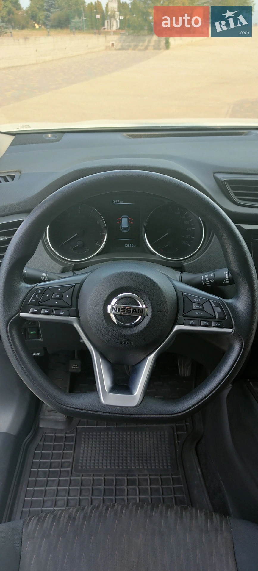 2017 Nissan Rogue - мініатюра 11