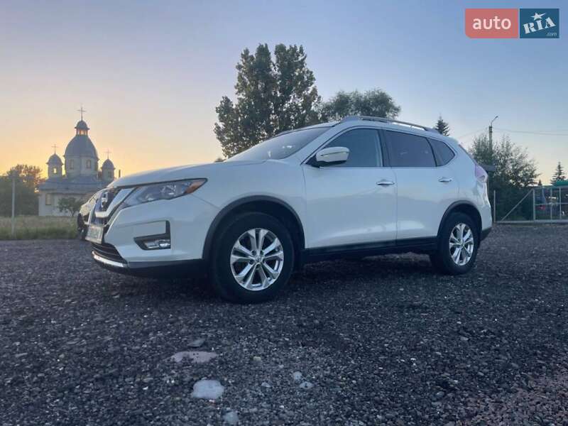 Позашляховик / Кросовер Nissan Rogue 2014 в Могилів-Подільському
