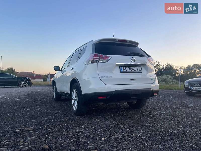 Позашляховик / Кросовер Nissan Rogue 2014 в Могилів-Подільському