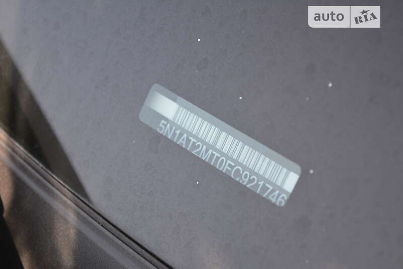 Позашляховик / Кросовер Nissan Rogue 2015 в Києві