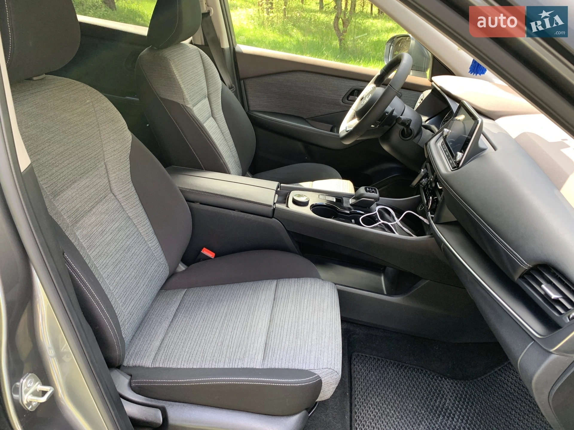 2020 Nissan Rogue - мініатюра 7