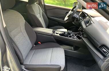 Позашляховик / Кросовер Nissan Rogue 2020 в 