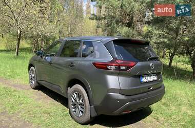 Позашляховик / Кросовер Nissan Rogue 2020 в 