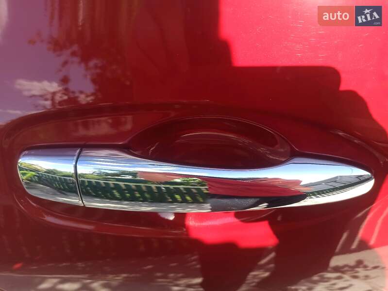 Внедорожник / Кроссовер Nissan Rogue 2017 в Романове