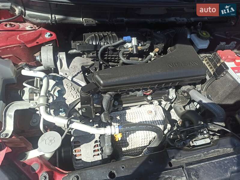 Внедорожник / Кроссовер Nissan Rogue 2017 в Романове