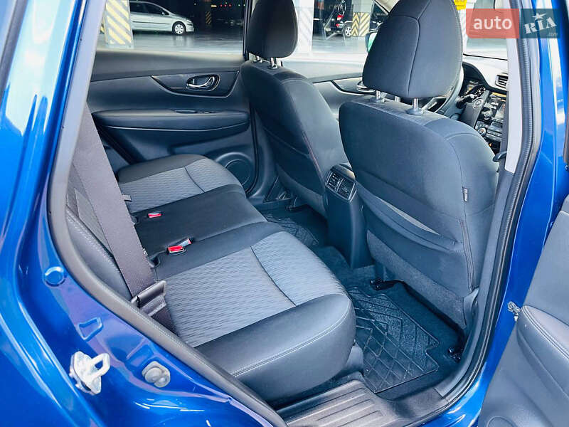 Внедорожник / Кроссовер Nissan Rogue 2016 в Киеве фото 24 Внедорожник / Кроссовер Nissan Rogue 2016 в Киеве