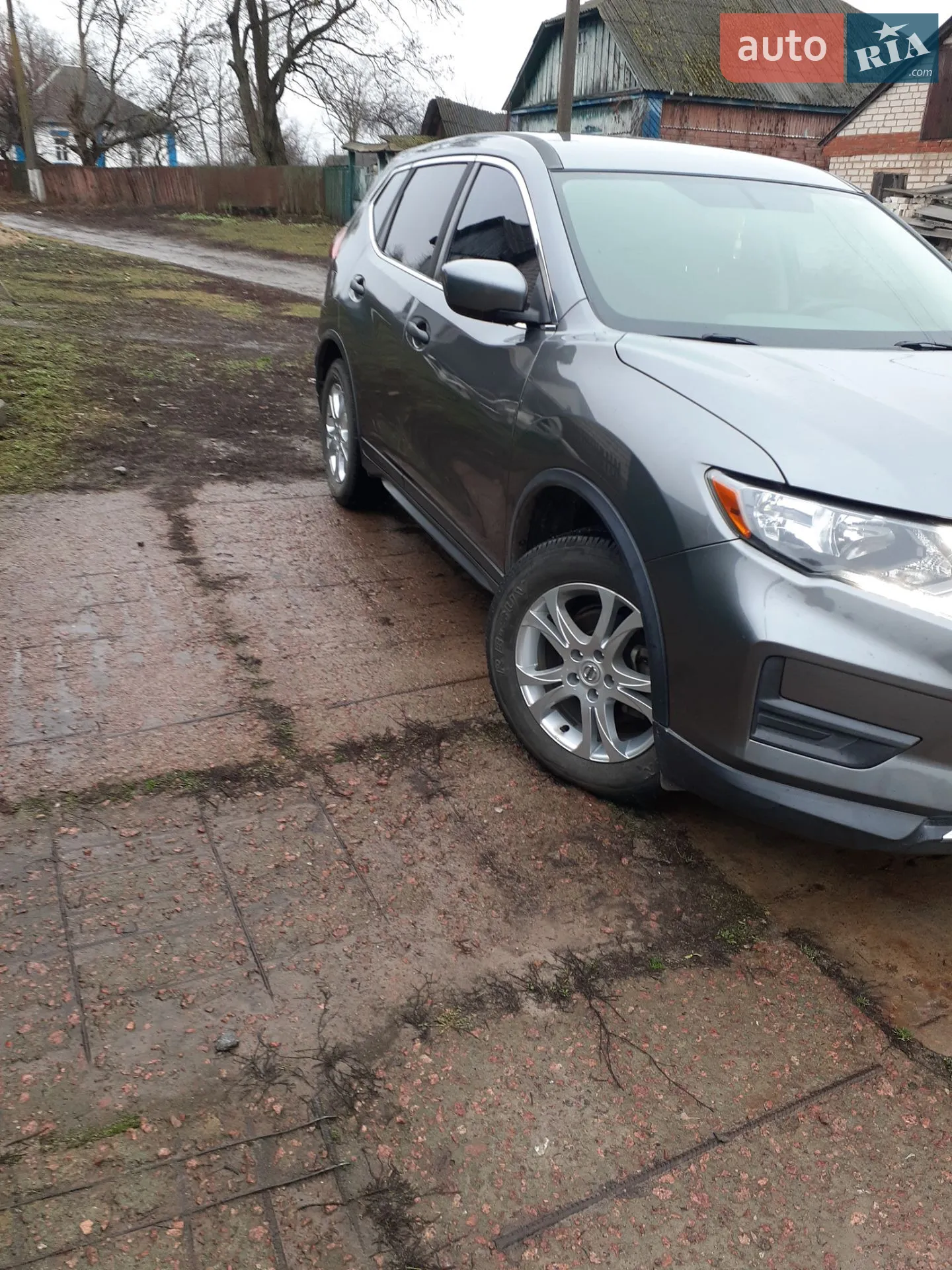 2018 Nissan Rogue - мініатюра 3