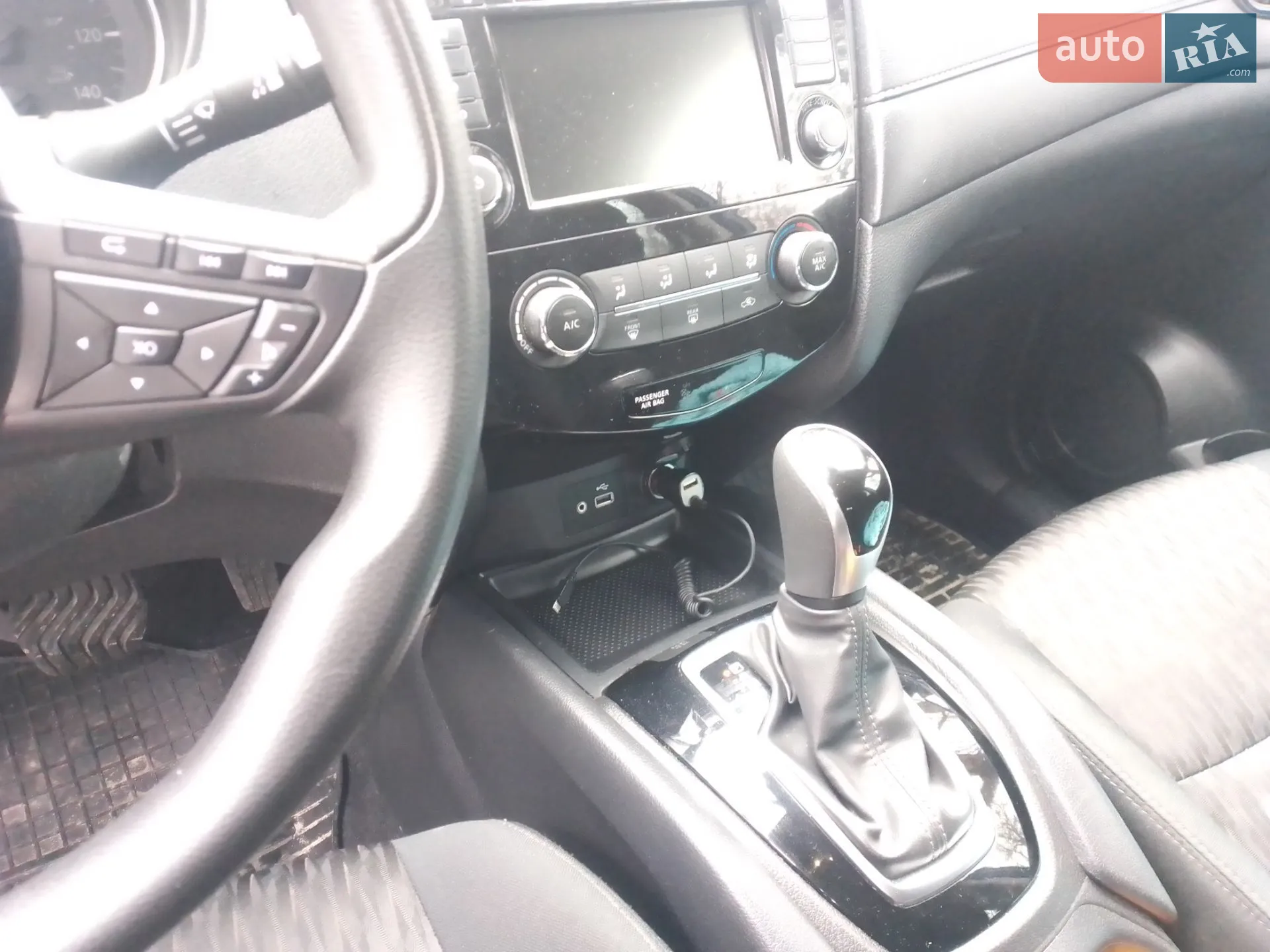 2019 Nissan Rogue - мініатюра 13