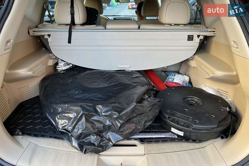 Позашляховик / Кросовер Nissan Rogue 2014 в Хмельницькому