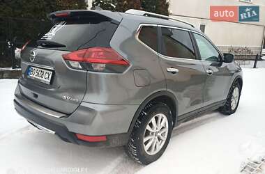 Позашляховик / Кросовер Nissan Rogue 2017 в Тернополі