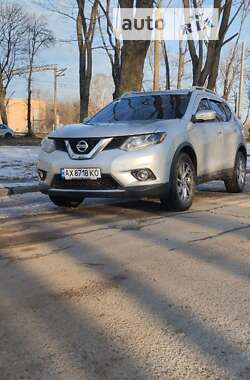 Внедорожник / Кроссовер Nissan Rogue 2015 в Харькове