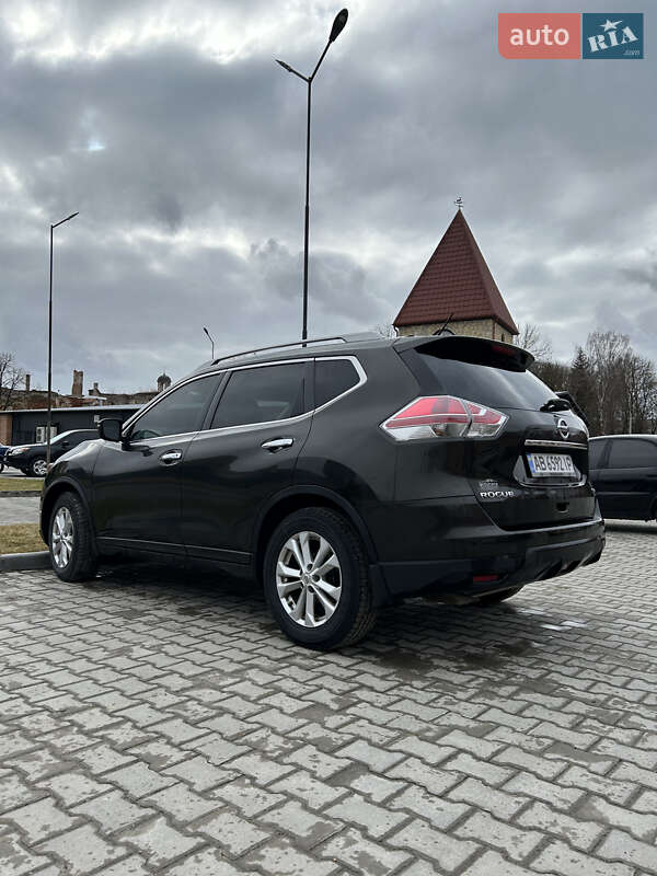 Позашляховик / Кросовер Nissan Rogue 2015 в Бережанах