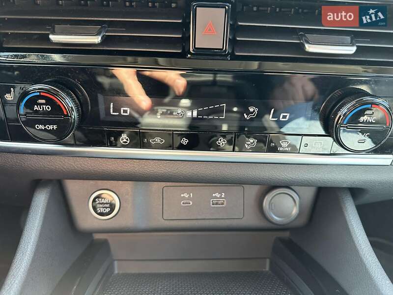 Позашляховик / Кросовер Nissan Rogue 2021 в Ізмаїлі
