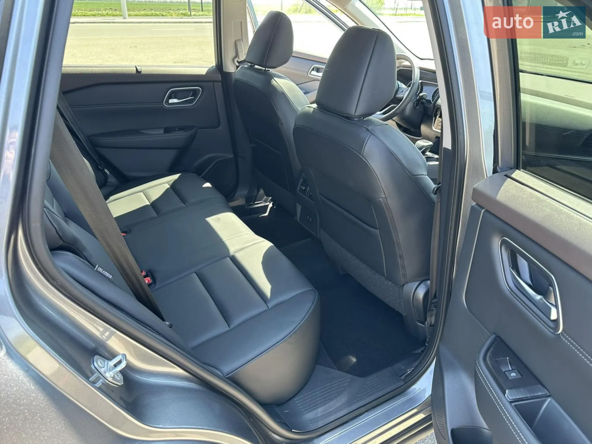 2021 Nissan Rogue - мініатюра 40
