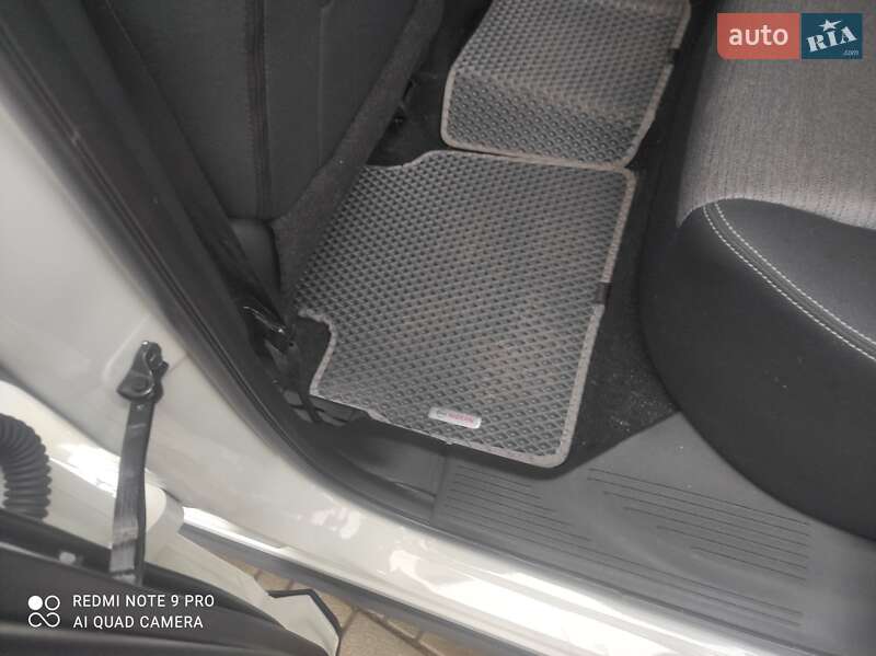 Позашляховик / Кросовер Nissan Rogue 2021 в Києві