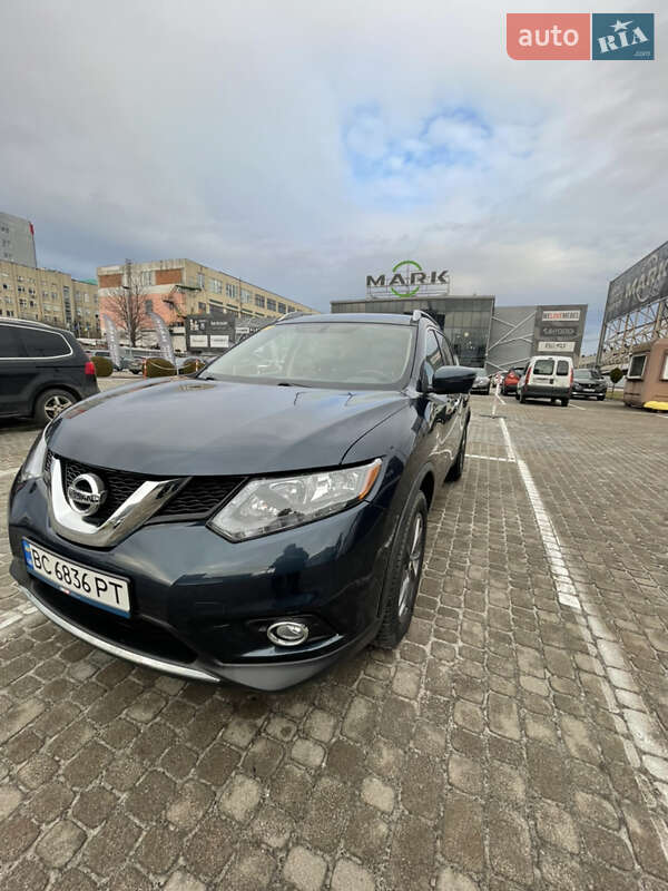 Позашляховик / Кросовер Nissan Rogue 2016 в Львові
