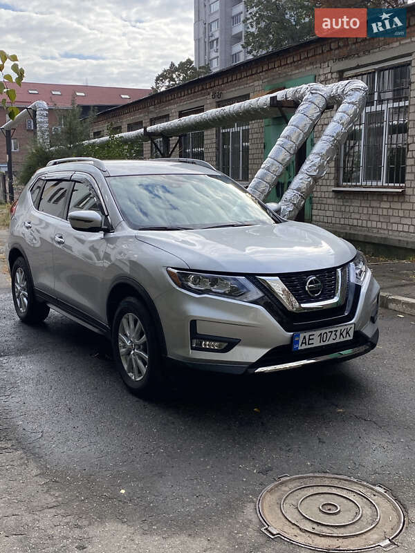 Внедорожник / Кроссовер Nissan Rogue 2019 в Днепре фото 19 Внедорожник / Кроссовер Nissan Rogue 2019 в Днепре