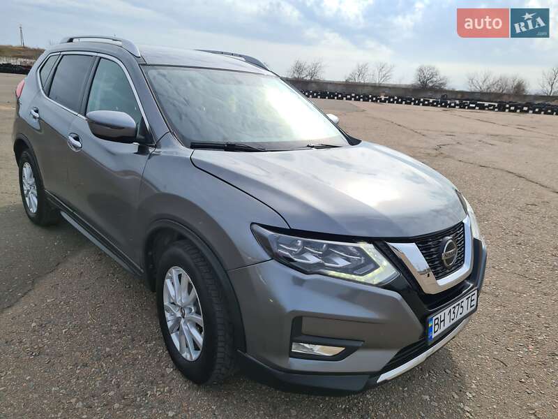 Позашляховик / Кросовер Nissan Rogue 2018 в Одесі