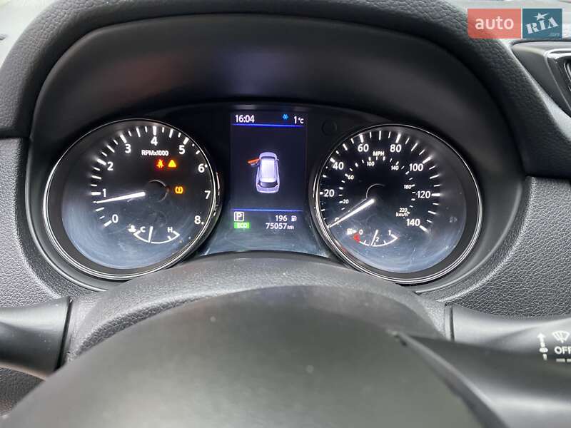 Внедорожник / Кроссовер Nissan Rogue 2018 в Ромнах фото 11 Внедорожник / Кроссовер Nissan Rogue 2018 в Ромнах