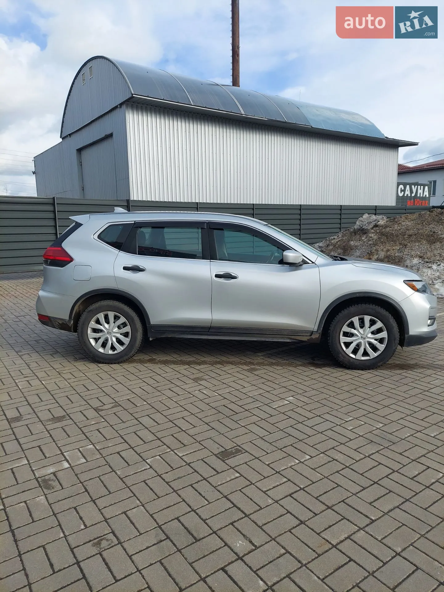 2016 Nissan Rogue - мініатюра 2