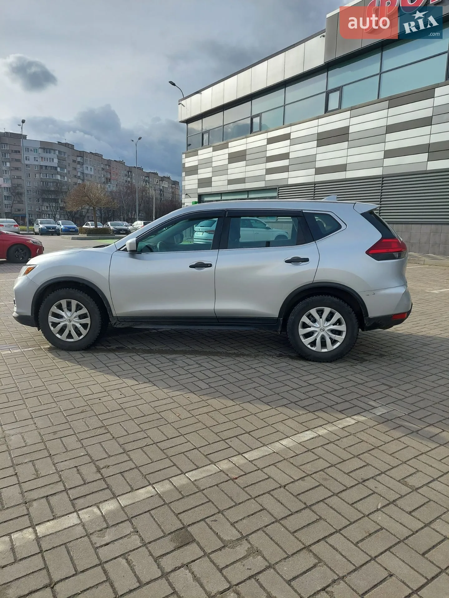 2016 Nissan Rogue - мініатюра 4