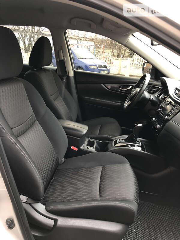 Позашляховик / Кросовер Nissan Rogue 2017 в Білій Церкві