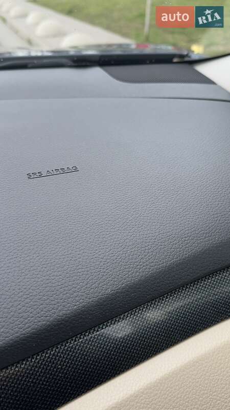 Позашляховик / Кросовер Nissan Rogue 2014 в Харкові