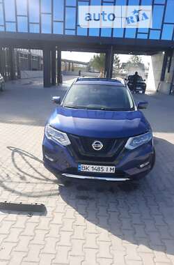 Внедорожник / Кроссовер Nissan Rogue 2019 в Ровно