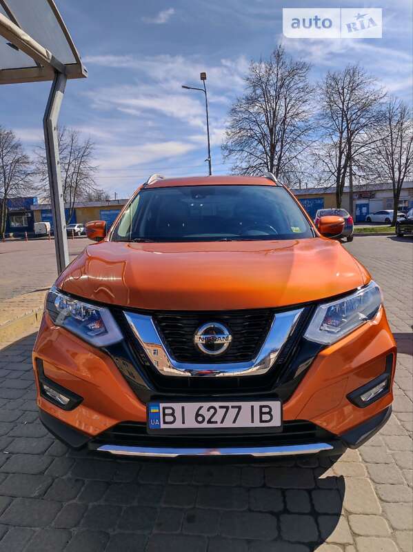 Внедорожник / Кроссовер Nissan Rogue 2019 в Кременчуге