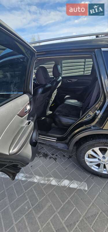 Внедорожник / Кроссовер Nissan Rogue 2014 в Черкассах