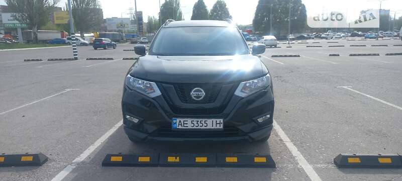 Внедорожник / Кроссовер Nissan Rogue 2018 в Днепре