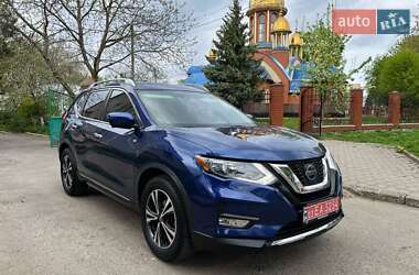 Внедорожник / Кроссовер Nissan Rogue 2018 в Здолбунове