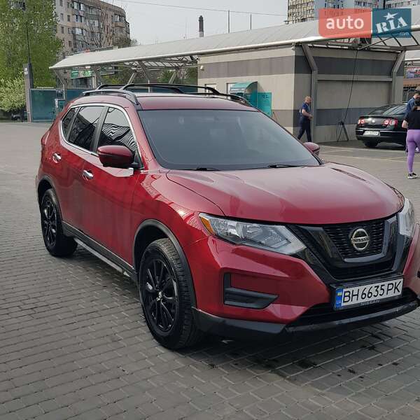 Внедорожник / Кроссовер Nissan Rogue 2018 в Одессе